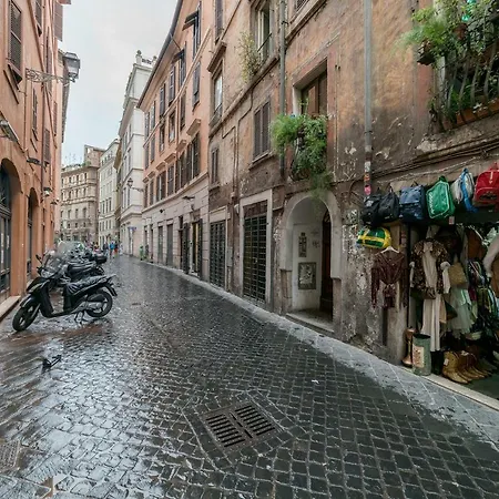 Sleep In The Clouds Near Piazza Navona * Roma